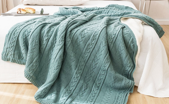 Blankets and Throws
